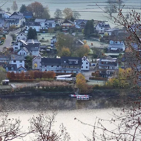 Ferienwohnung Am Rursee *
